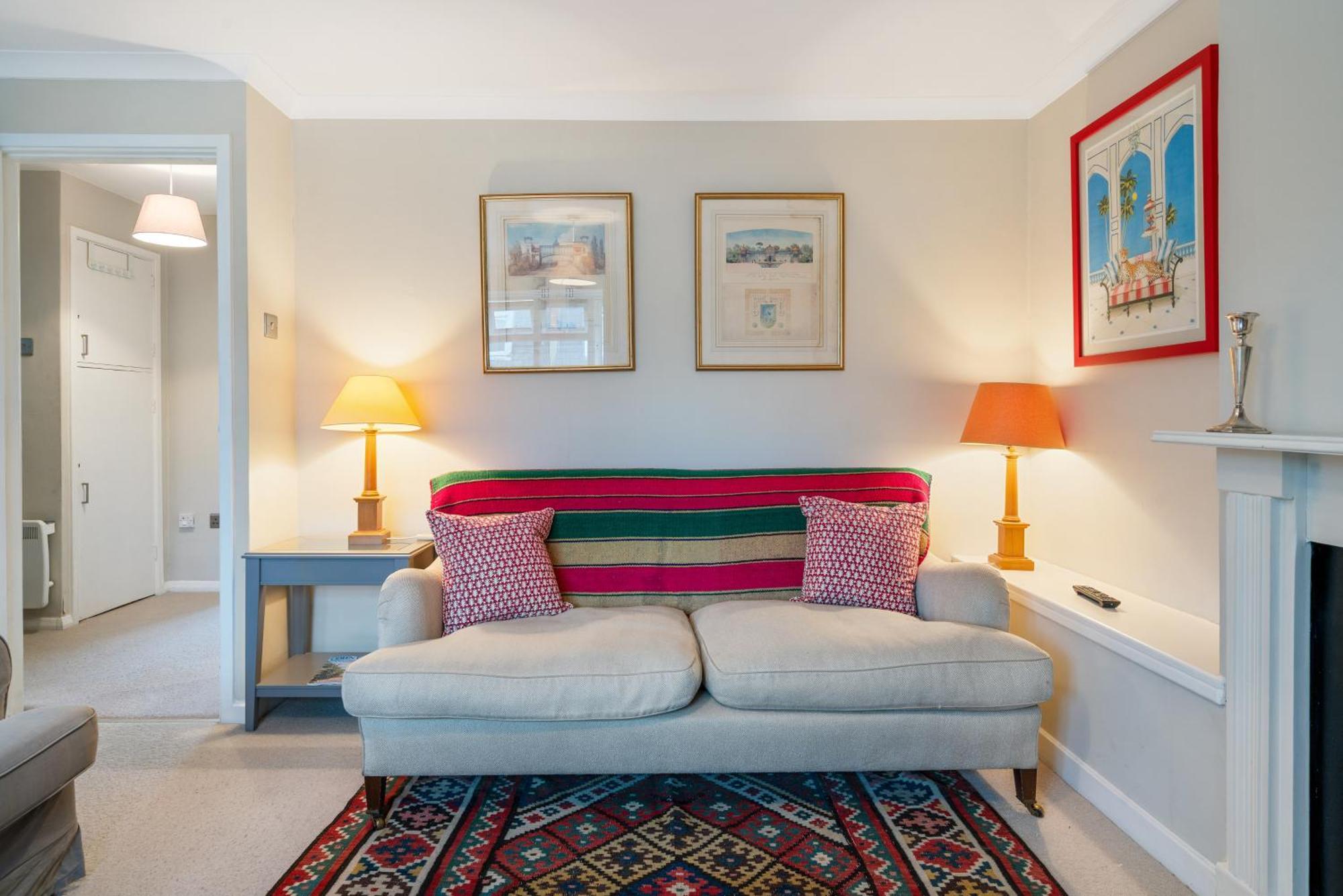 Bright & Cosy Gem ~ Battersea Park View ~ King Bed Daire Londra Dış mekan fotoğraf