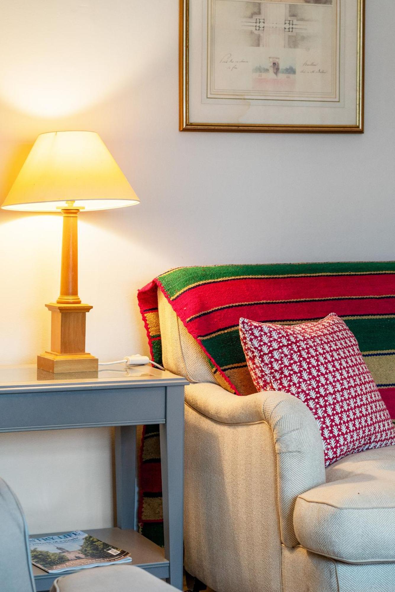Bright & Cosy Gem ~ Battersea Park View ~ King Bed Daire Londra Dış mekan fotoğraf