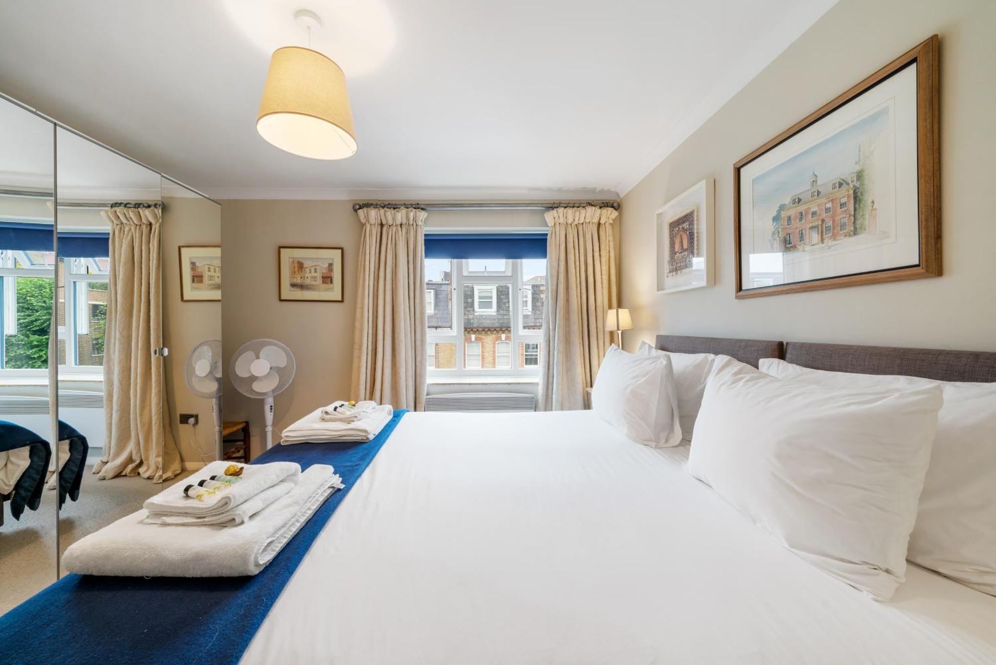 Bright & Cosy Gem ~ Battersea Park View ~ King Bed Daire Londra Dış mekan fotoğraf